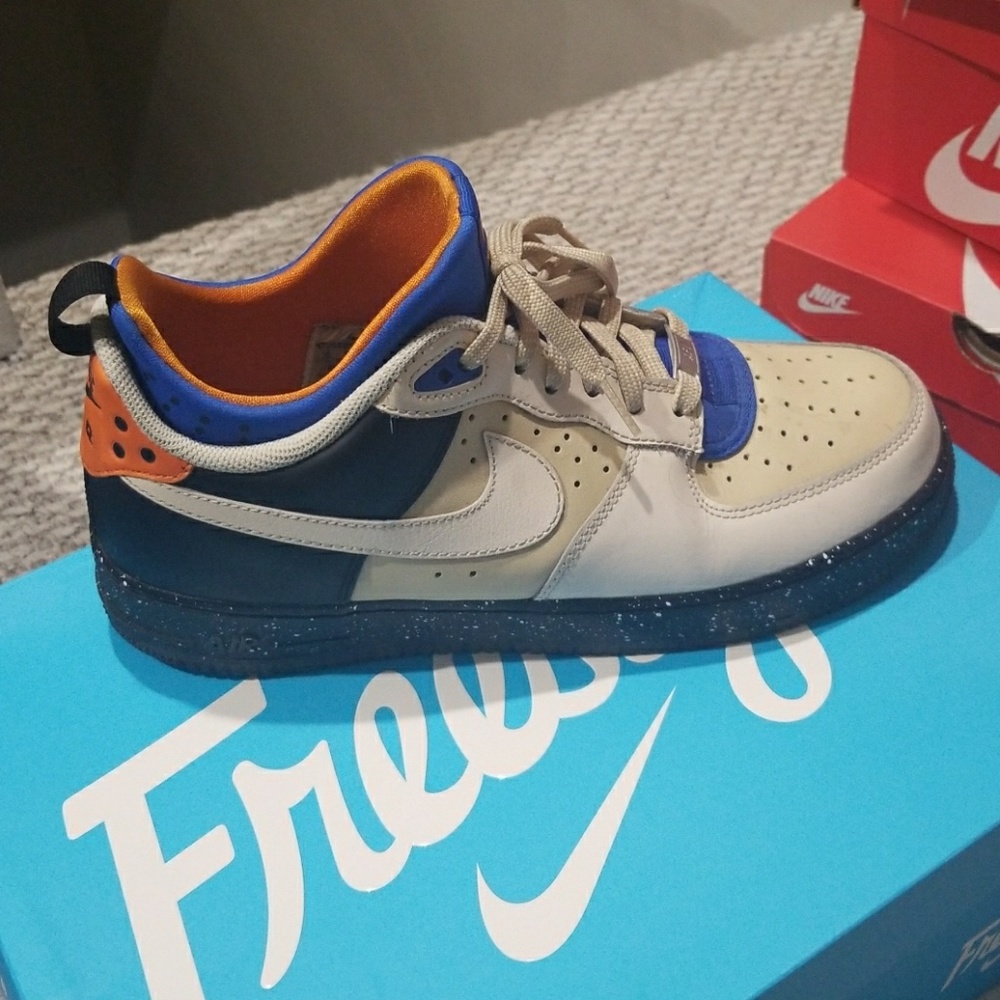 Air Forces - image 1